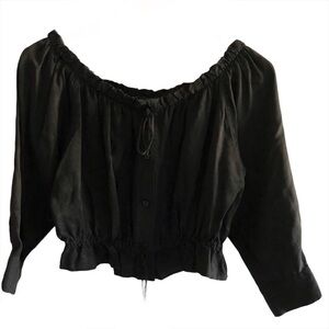 Zara Fillsens off the shoulders ruffle cropped top
